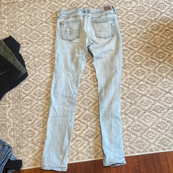 American eagle jeans with rips, skinny and a little loose around the ankles. - Picture 2 of 2